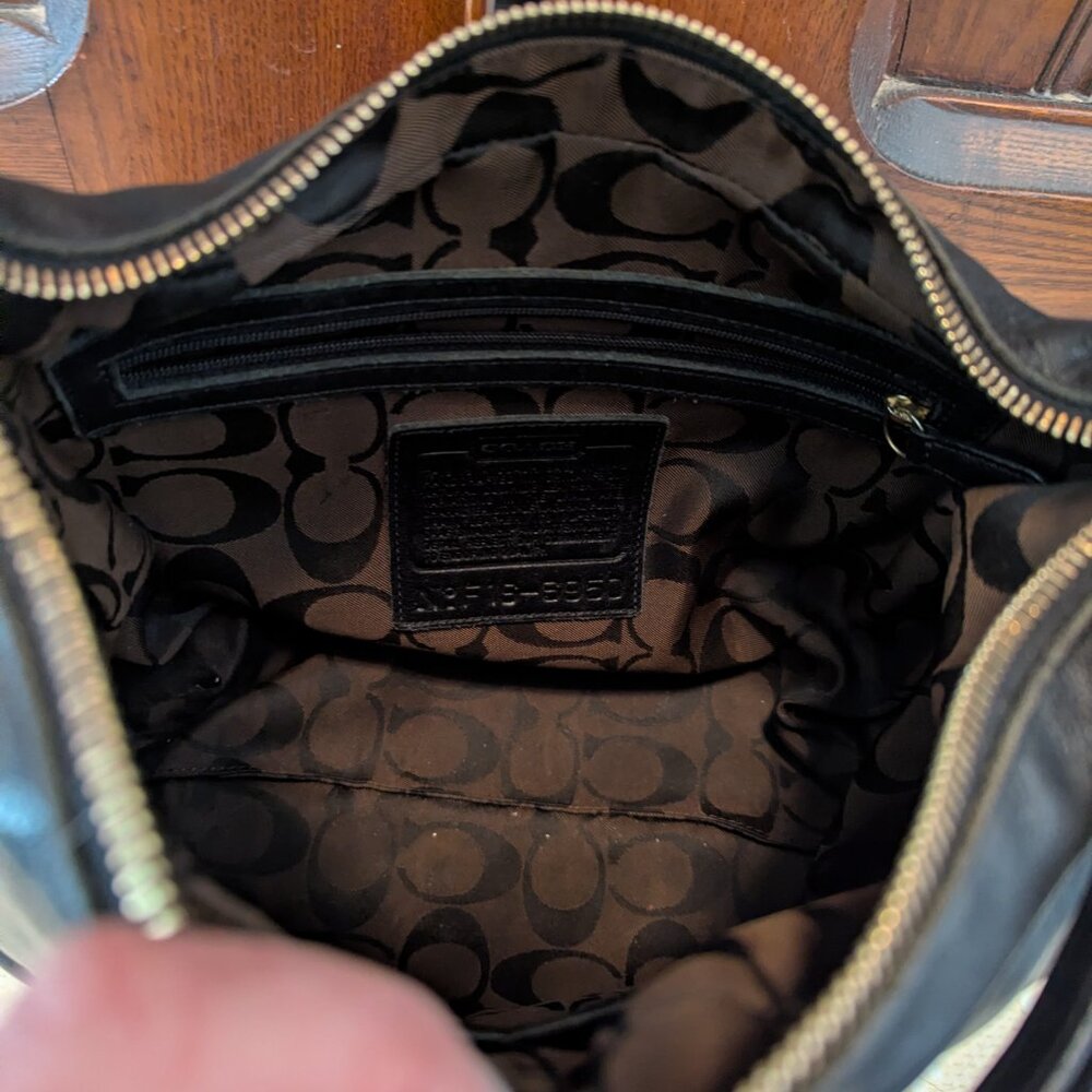 Coach 6950 Amanda Hobo Shoulder Bag Purse Black Leather - Picture 12 of 12